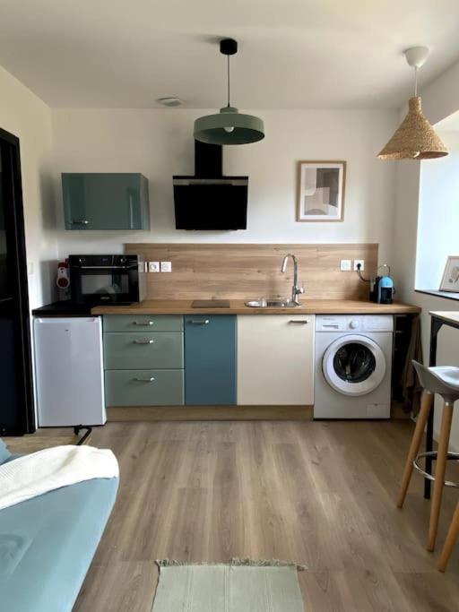 Entre Ville Et Campagne Appartement Cosy Avec Parking Et Terrasse Wood Coutiches Екстер'єр фото