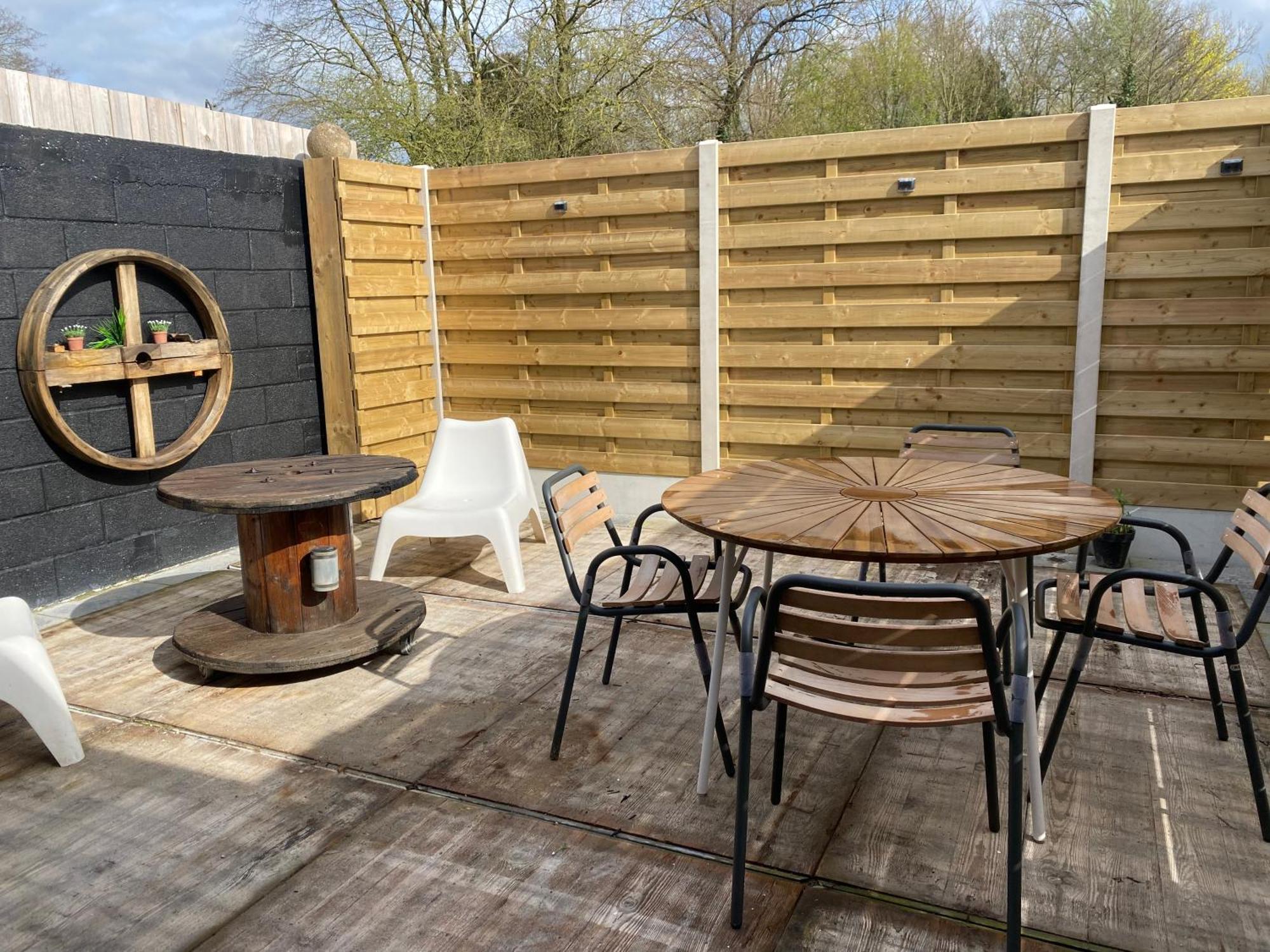 Entre Ville Et Campagne Appartement Cosy Avec Parking Et Terrasse Wood Coutiches Екстер'єр фото